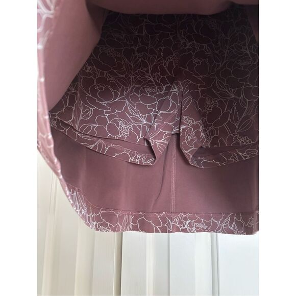 Duluth Trading Floral Print Skort - Picture 4 of 7